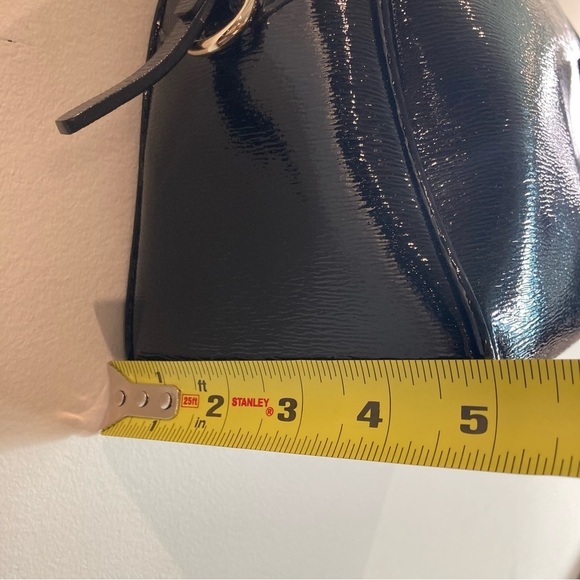 KATE SPADE  Patent Leather Polka Dot Lining BackPocket Handbag Purse Satchel - Picture 3 of 14